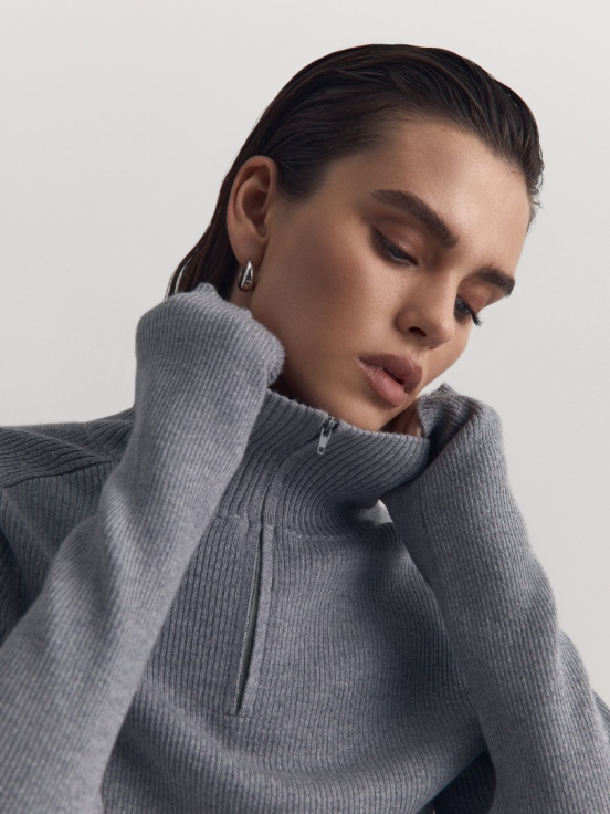 Купить Джемпер BASE LOCK цвет серый за 17 850 рублей