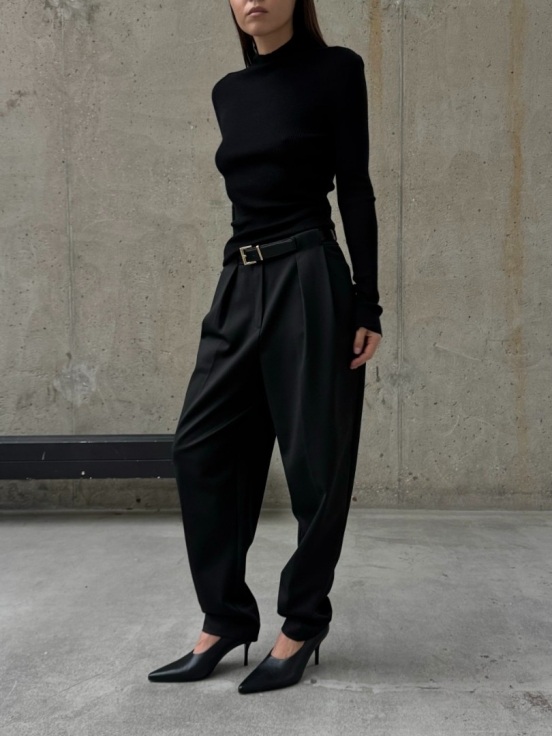 Лонгслив FLUFFY BLACK