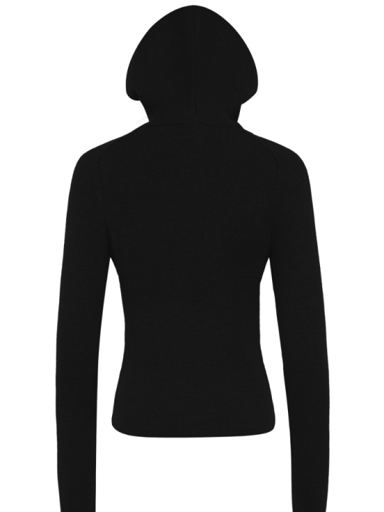 Джемпер BASE за 17 850 рублей